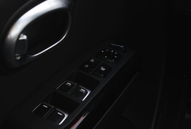 Kia Soul II Рестайлинг с пробегом 2017 года, цена 1 503 000 рублей, 160139 км, хэтчбек, Автокод Объявления