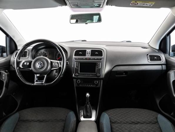 Volkswagen Polo V Рестайлинг с пробегом 2019 года, цена 1 199 000 рублей, 129063 км, седан, Автокод Объявления