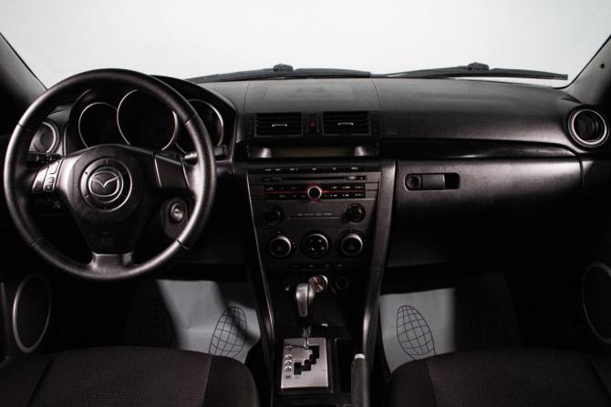 Mazda 3 I (BK) Рестайлинг с пробегом 2007 года, цена 619 000 рублей, 420000 км, хэтчбек, Автокод Объявления