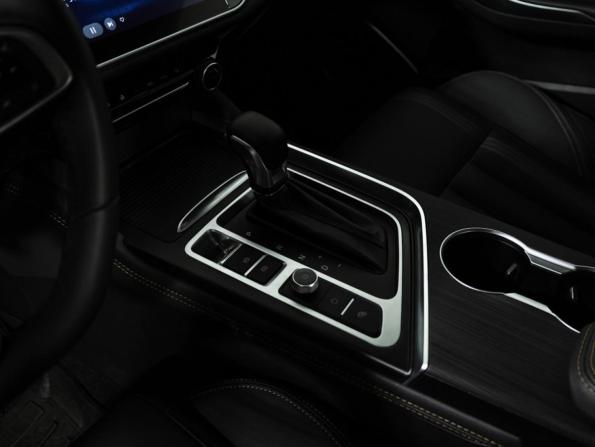 Omoda S5 с пробегом 2024 года, цена 1 749 700 рублей, 1866 км, седан, Автокод Объявления