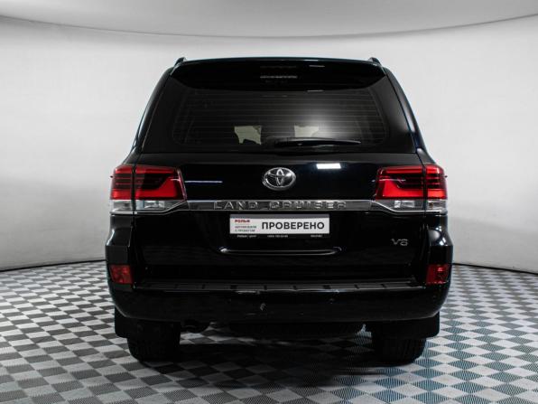 Toyota Land Cruiser 200 Series Рестайлинг 2 с пробегом 2016 года, цена 4 547 000 рублей, 311000 км, внедорожник, Автокод Объявления