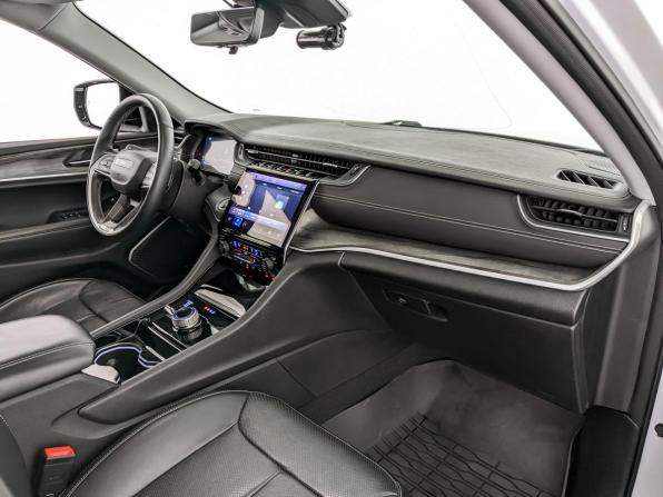 Jeep Grand Cherokee V (WL) с пробегом 2022 года, цена 5 750 000 рублей, 69048 км, внедорожник, Автокод Объявления