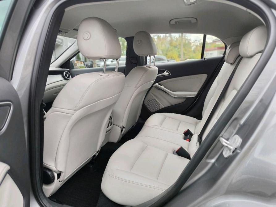 Mercedes-Benz GLA I (X156) Санкт-Петербург  - изображение 16