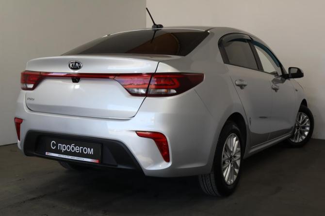 Kia Rio IV с пробегом 2020 года, цена 1 519 000 рублей, 77000 км, седан, Автокод Объявления