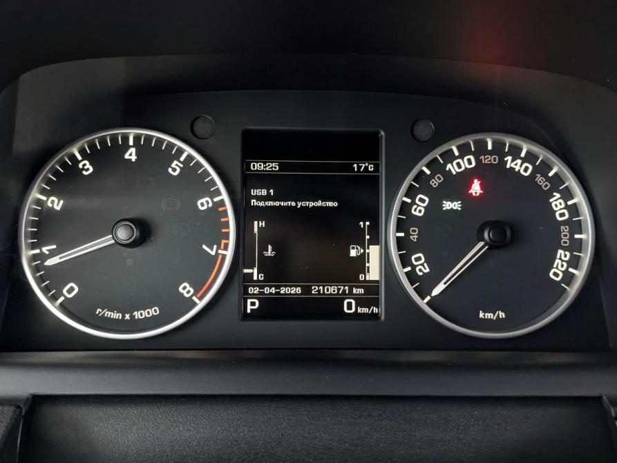 Land Rover Discovery IV Рестайлинг Москва  - изображение 16