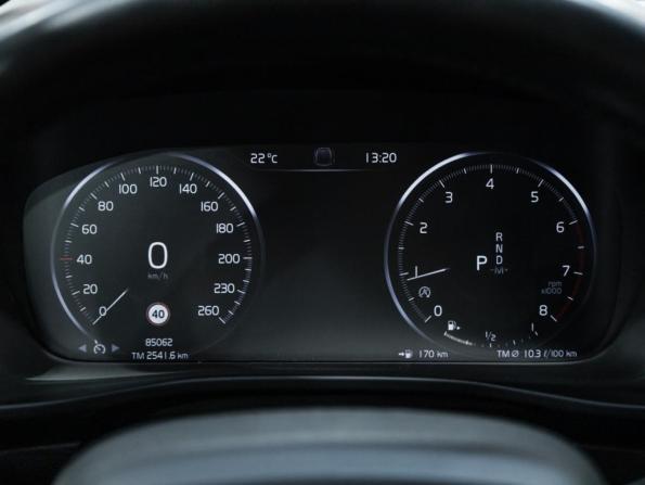 Volvo XC40 I с пробегом 2019 года, цена 3 199 700 рублей, 85057 км, внедорожник, Автокод Объявления