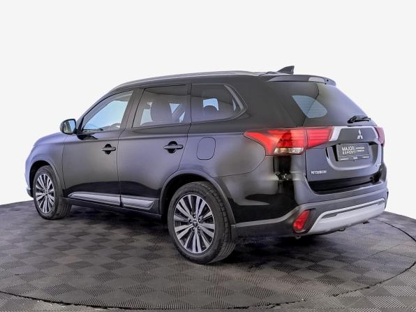 Mitsubishi Outlander III Рестайлинг 3 с пробегом 2019 года, цена 1 870 000 рублей, 178898 км, внедорожник, Автокод Объявления