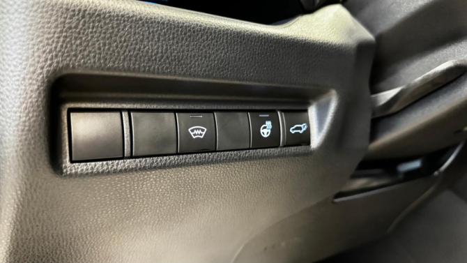 Toyota RAV4 V (XA50) с пробегом 2022 года, цена 2 595 000 рублей, 225775 км, внедорожник, Автокод Объявления
