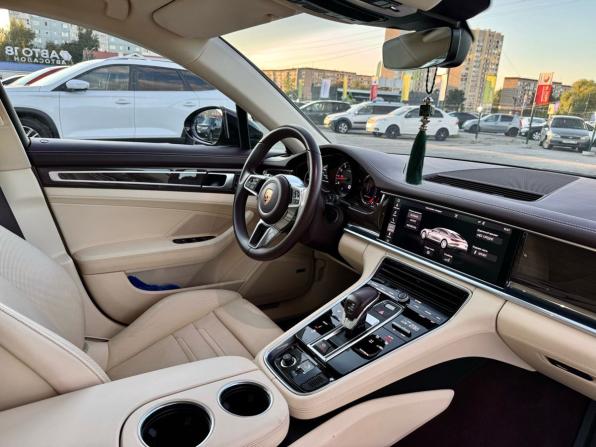 Porsche Panamera II с пробегом 2018 года, цена 7 249 000 рублей, 79706 км, лифтбек, Автокод Объявления