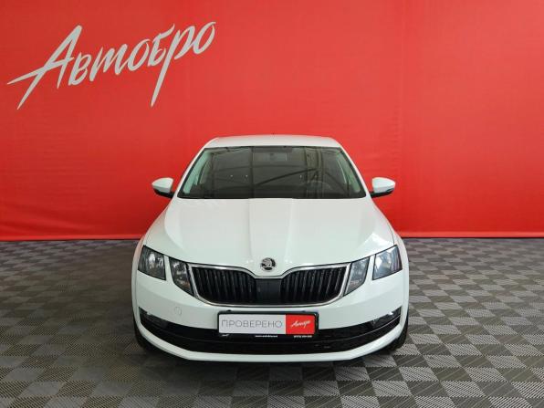 Skoda Octavia III (A7) Рестайлинг с пробегом 2020 года, цена 1 895 000 рублей, 41720 км, лифтбек, Автокод Объявления