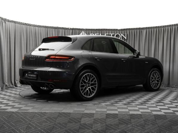 Porsche Macan I с пробегом 2016 года, цена 4 590 000 рублей, 77552 км, внедорожник, Автокод Объявления