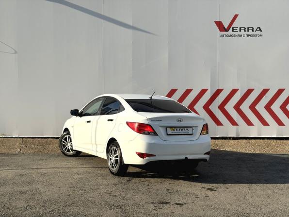 Hyundai Solaris I Рестайлинг с пробегом 2016 года, цена 800 000 рублей, 153737 км, седан, Автокод Объявления