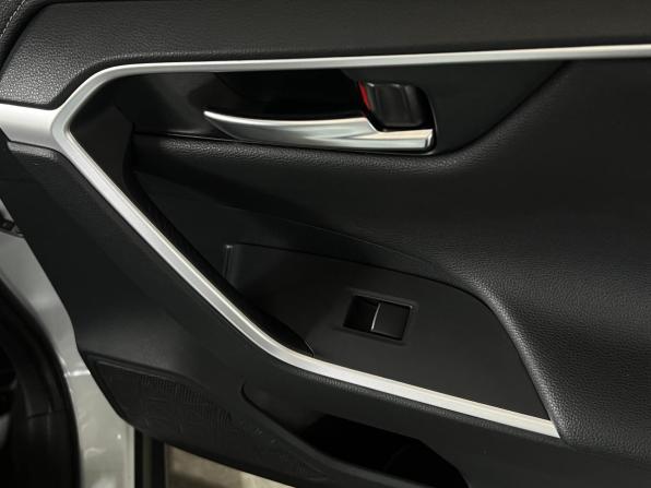 Toyota RAV4 V (XA50) с пробегом 2019 года, цена 3 150 000 рублей, 43365 км, внедорожник, Автокод Объявления