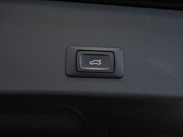 Audi A6 allroad III (C7) с пробегом 2012 года, цена 1 770 000 рублей, 163558 км, универсал, Автокод Объявления