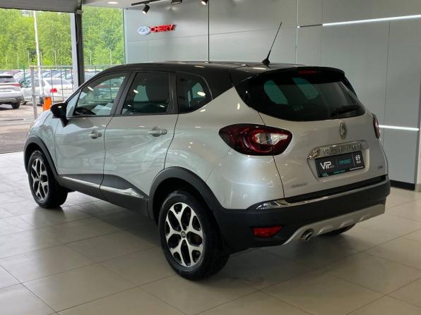 Renault Kaptur I с пробегом 2019 года, цена 1 817 000 рублей, 100664 км, внедорожник, Автокод Объявления