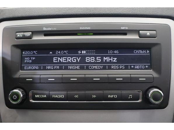 Skoda Octavia II (A5) Рестайлинг с пробегом 2012 года, цена 579 000 рублей, 210959 км, лифтбек, Автокод Объявления