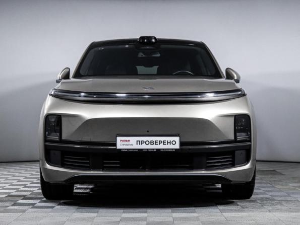 Li Auto (Lixiang) L9 I с пробегом 2023 года, цена 6 490 000 рублей, 42703 км, внедорожник, Автокод Объявления