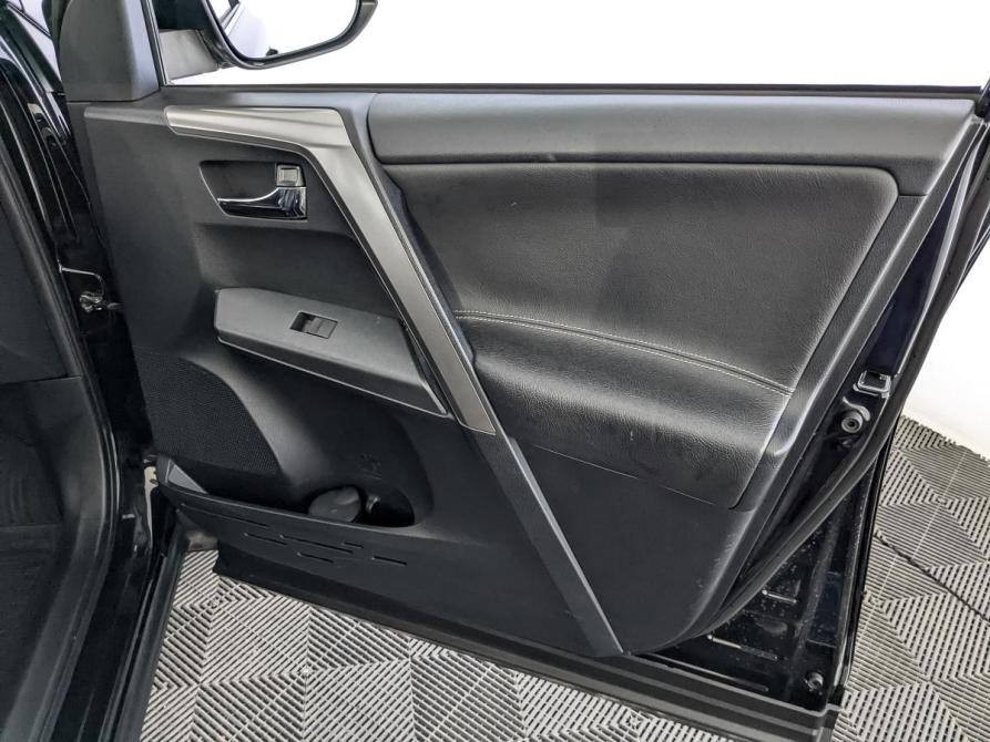 Toyota RAV4 IV (XA40) Рестайлинг Москва  - изображение 24