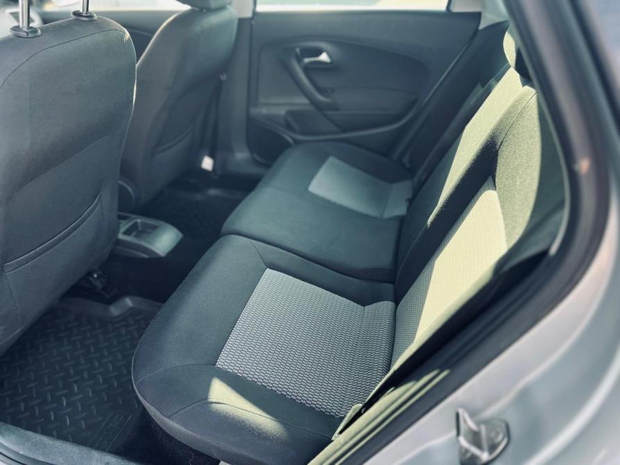 Volkswagen Polo V Санкт-Петербург  - изображение 12