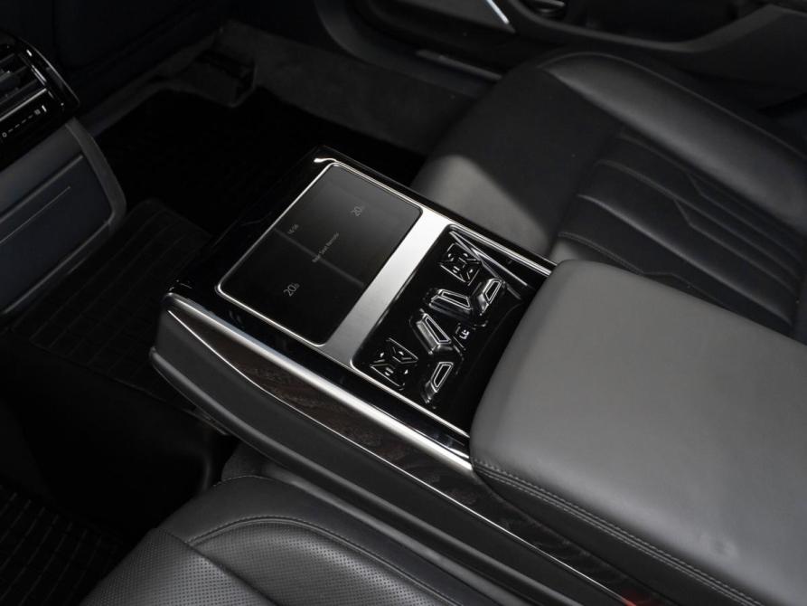 Audi A8 IV (D5) Рестайлинг Москва  - изображение 21