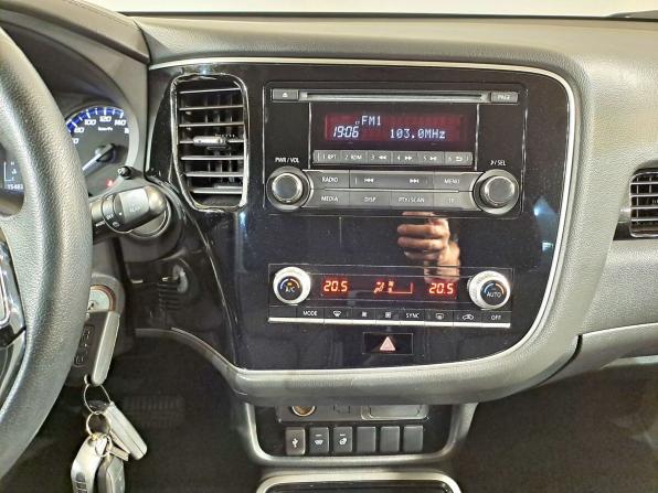 Mitsubishi Outlander III Рестайлинг 3 с пробегом 2022 года, цена 2 190 000 рублей, 154770 км, внедорожник, Автокод Объявления