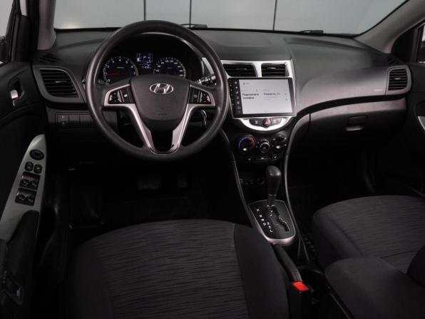 Hyundai Solaris I Рестайлинг с пробегом 2015 года, цена 999 000 рублей, 171032 км, хэтчбек, Автокод Объявления