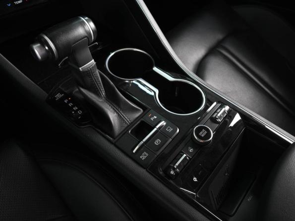 Kia K5 III с пробегом 2021 года, цена 2 629 000 рублей, 48909 км, седан, Автокод Объявления