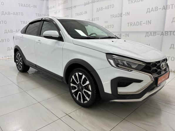 Lada (ВАЗ) Vesta I Рестайлинг (NG) с пробегом 2024 года, цена 1 390 000 рублей, 23000 км, седан, Автокод Объявления