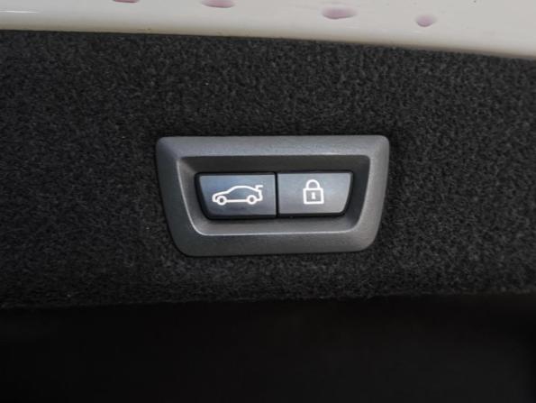 BMW 7 серии VI (G11/G12) с пробегом 2016 года, цена 3 199 000 рублей, 203753 км, седан, Автокод Объявления