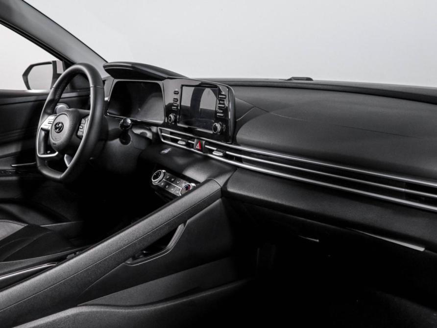 Hyundai Elantra VII (CN7) Москва  - изображение 9