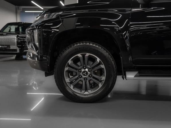 Mitsubishi L200 V Рестайлинг с пробегом 2019 года, цена 1 970 000 рублей, 303947 км, пикап, Автокод Объявления