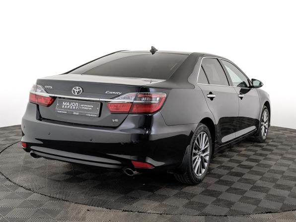 Toyota Camry VII (XV50) Рестайлинг с пробегом 2015 года, цена 1 915 000 рублей, 234410 км, седан, Автокод Объявления