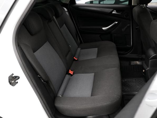 Ford Mondeo IV Рестайлинг с пробегом 2012 года, цена 789 000 рублей, 168388 км, седан, Автокод Объявления