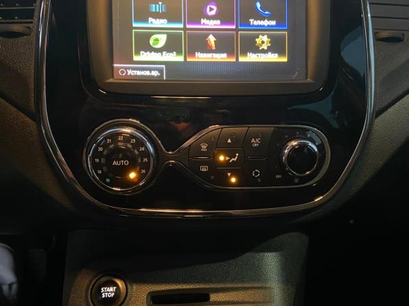 Renault Kaptur I с пробегом 2017 года, цена 1 470 000 рублей, 150512 км, внедорожник, Автокод Объявления