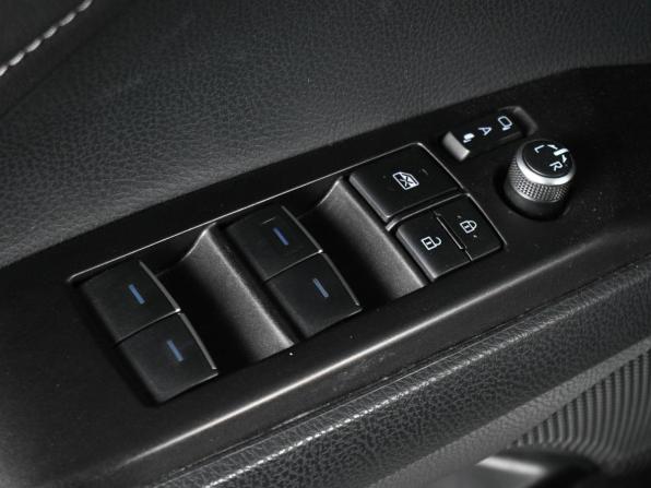 Toyota Camry VIII (XV70) Рестайлинг с пробегом 2021 года, цена 3 240 000 рублей, 87249 км, седан, Автокод Объявления