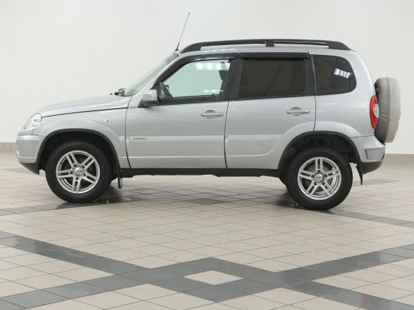 Chevrolet Niva I Рестайлинг с пробегом 2015 года, цена 505 000 рублей, 129000 км, внедорожник, Автокод Объявления