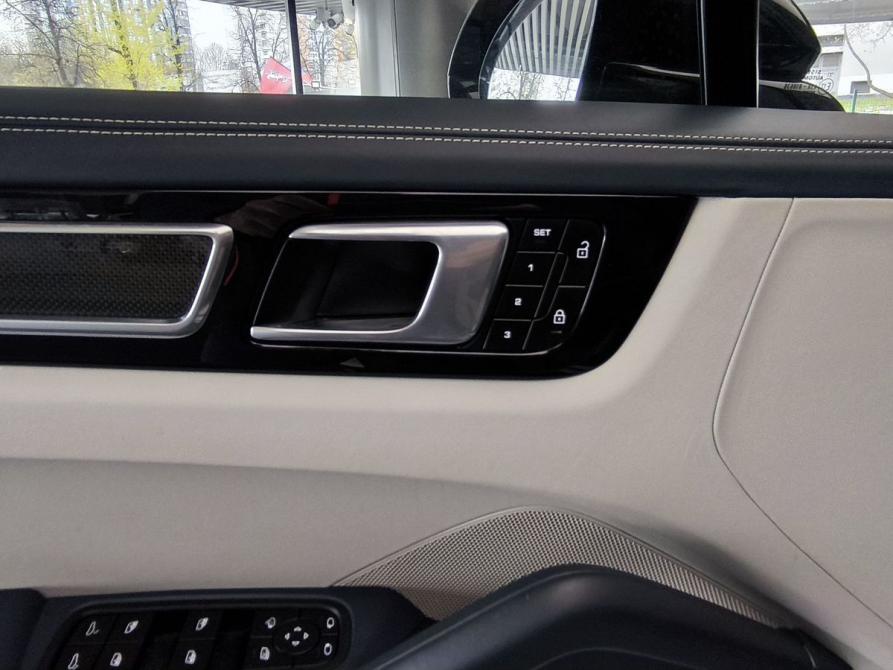Porsche Cayenne III Москва  - изображение 18
