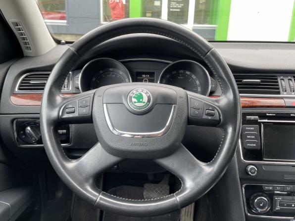 Skoda Superb II с пробегом 2012 года, цена 835 000 рублей, 223097 км, лифтбек, Автокод Объявления