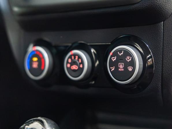 Kia Rio III с пробегом 2015 года, цена 1 268 000 рублей, 67258 км, хэтчбек, Автокод Объявления