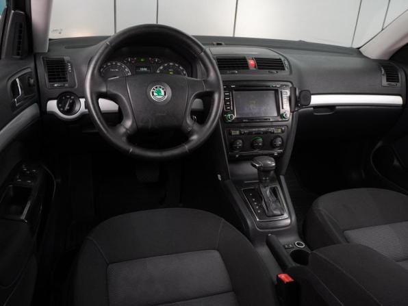 Skoda Octavia II (A5) с пробегом 2008 года, цена 599 000 рублей, 253531 км, универсал, Автокод Объявления