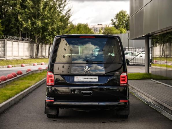 Volkswagen Multivan T6 с пробегом 2016 года, цена 3 990 000 рублей, 204610 км, минивэн, Автокод Объявления