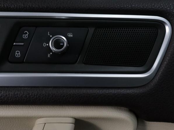 Volkswagen Touareg II с пробегом 2011 года, цена 1 599 000 рублей, 182038 км, внедорожник, Автокод Объявления