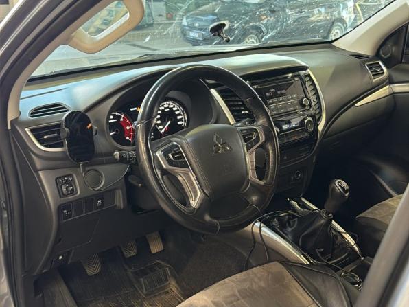 Mitsubishi Pajero Sport III с пробегом 2018 года, цена 2 750 000 рублей, 75000 км, внедорожник, Автокод Объявления