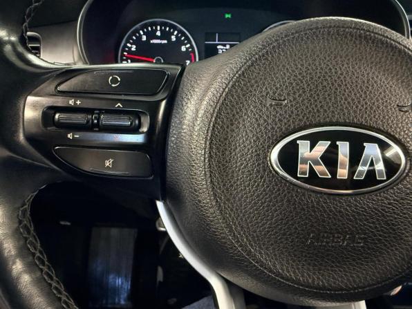 Kia Rio IV с пробегом 2019 года, цена 1 000 000 рублей, 272485 км, седан, Автокод Объявления