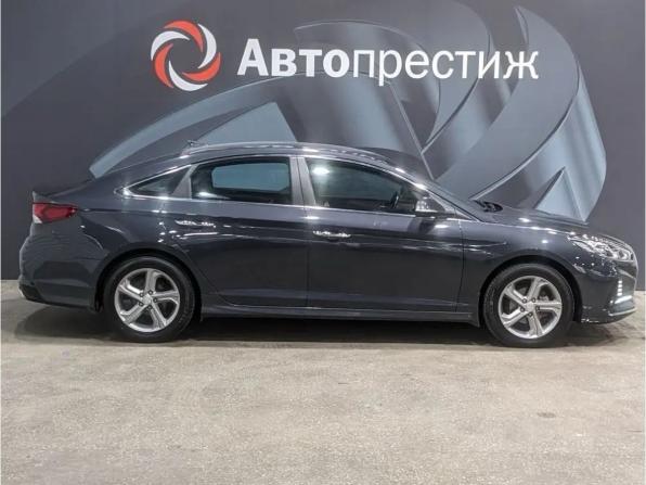 Hyundai Sonata VII (LF) Рестайлинг с пробегом 2017 года, цена 1 495 000 рублей, 247793 км, седан, Автокод Объявления