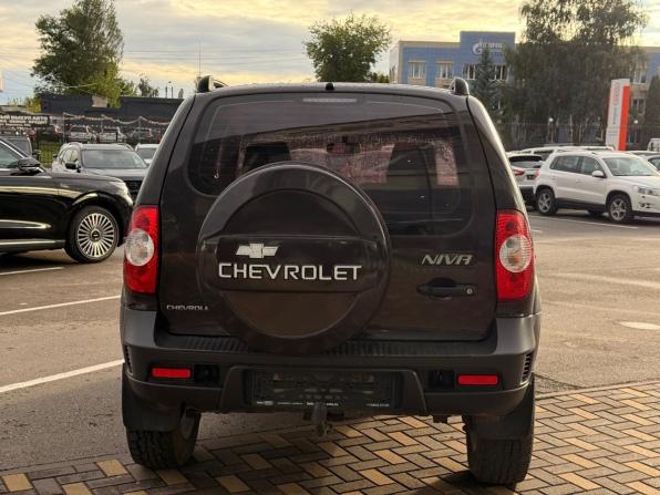 Chevrolet Niva I Рестайлинг с пробегом 2014 года, цена 629 000 рублей, 110000 км, внедорожник, Автокод Объявления