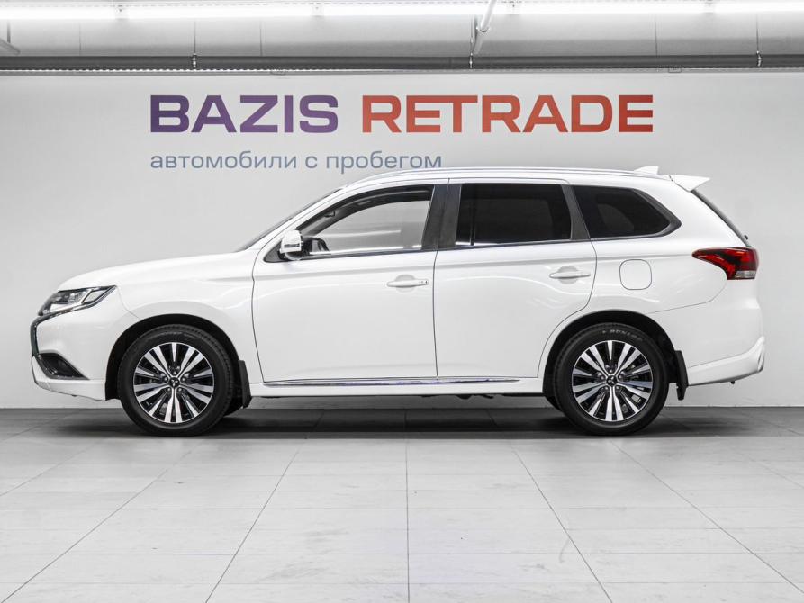 Mitsubishi Outlander III Рестайлинг 3 Тюмень  - изображение 9