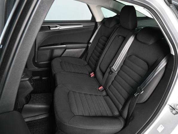 Ford Mondeo V с пробегом 2016 года, цена 1 519 000 рублей, 121936 км, седан, Автокод Объявления