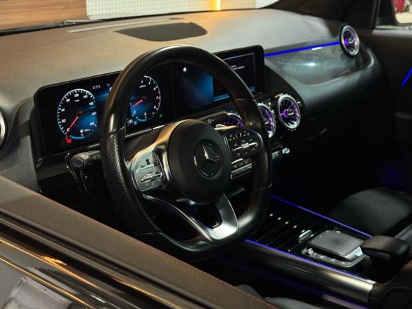 Mercedes-Benz GLA II (H247) с пробегом 2021 года, цена 3 669 990 рублей, 94136 км, внедорожник, Автокод Объявления