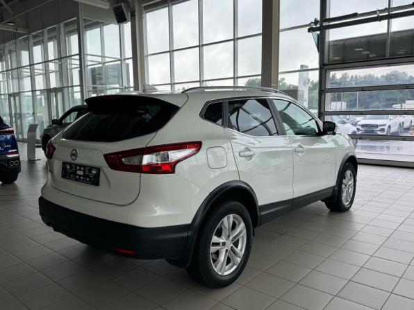 Nissan Qashqai II с пробегом 2017 года, цена 1 635 000 рублей, 85003 км, внедорожник, Автокод Объявления